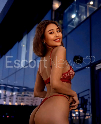 Photo escort girl Mona: the best escort service