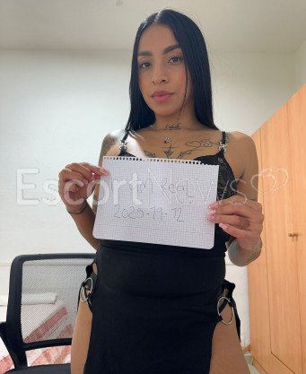 Photo escort girl Fiona: the best escort service