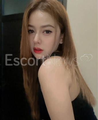 Photo escort girl Della: the best escort service