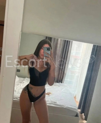 Photo escort girl daerla: the best escort service