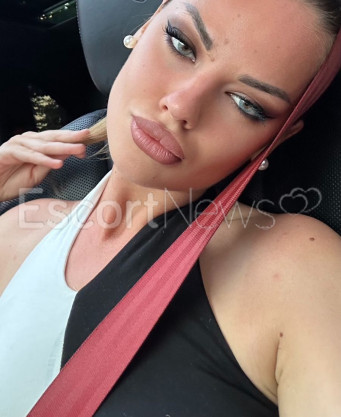 Photo escort girl ARINA PARTY: the best escort service