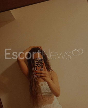 Photo escort girl Mine: the best escort service