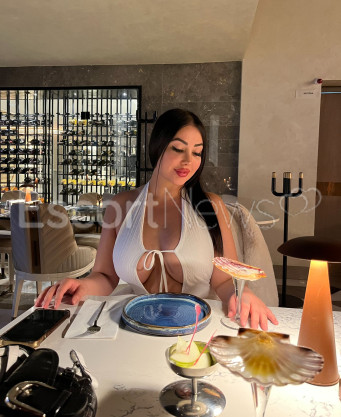 Photo escort girl Banu : the best escort service