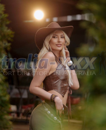 Photo escort girl Marina: the best escort service