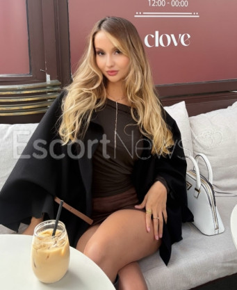 Photo escort girl aslana: the best escort service