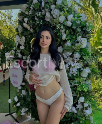 Photo escort girl Adela: the best escort service