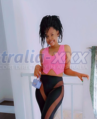 Photo escort girl Vivian Annah: the best escort service