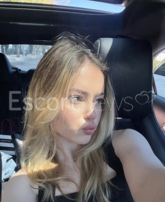 Photo escort girl Lina: the best escort service