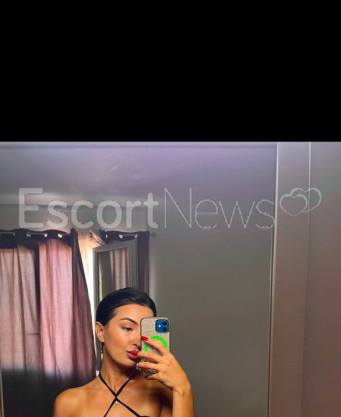 Photo escort girl Daniela: the best escort service