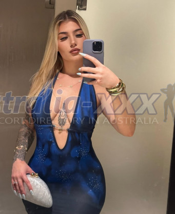 Photo escort girl Vicky: the best escort service