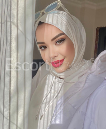Photo escort girl AYNUR: the best escort service