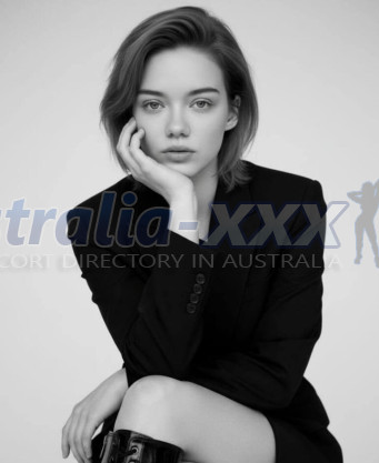 Photo escort girl Darina Glamour: the best escort service