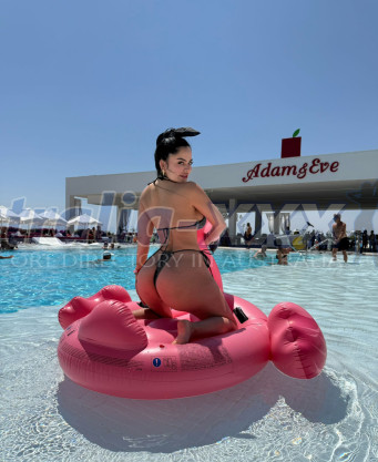 Photo escort girl Tatyana: the best escort service