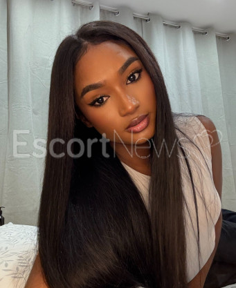 Photo escort girl JAZMIN: the best escort service