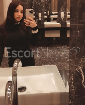 Photo escort girl Martina: the best escort service