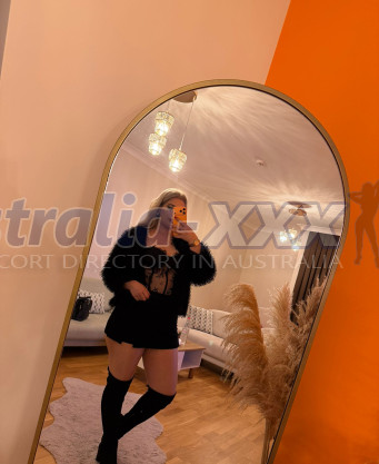 Photo escort girl Luna: the best escort service