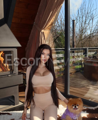 Photo escort girl Aleksa: the best escort service