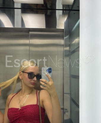 Photo escort girl sarah: the best escort service