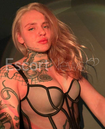 Photo escort girl Tonya: the best escort service