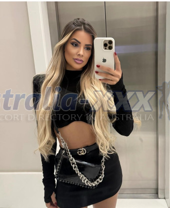 Photo escort girl Luna: the best escort service