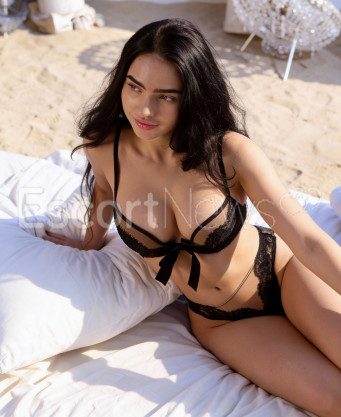 Photo escort girl Zlata: the best escort service