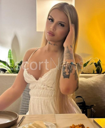 Photo escort girl Alara: the best escort service