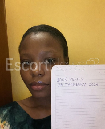 Photo escort girl Nayah: the best escort service