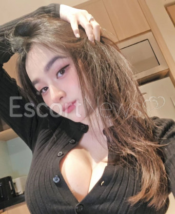 Photo escort girl Fazriana: the best escort service