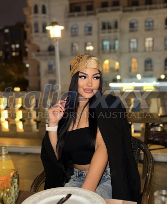 Photo escort girl Elif: the best escort service