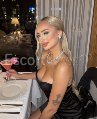 Photo escort girl Sude: the best escort service