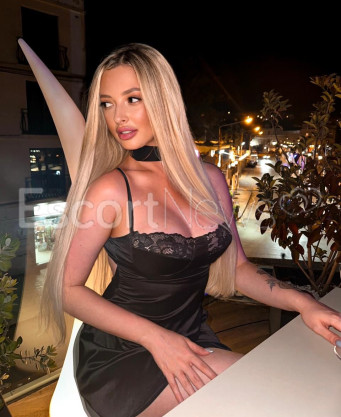 Photo escort girl Alexa: the best escort service
