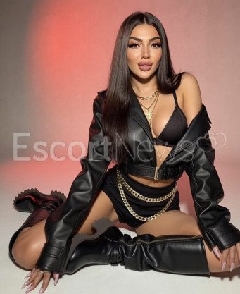 Photo escort girl VIVIAN: the best escort service