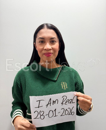 Photo escort girl LUCIA: the best escort service