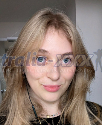 Photo escort girl Leonce : the best escort service