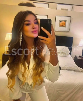 Photo escort girl sara: the best escort service