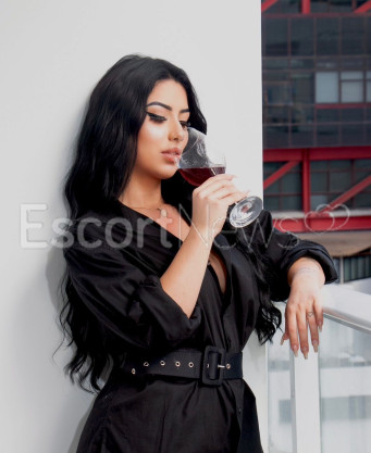 Photo escort girl Bea: the best escort service