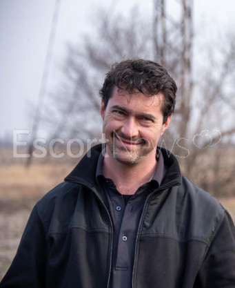 Photo escort girl Logan: the best escort service