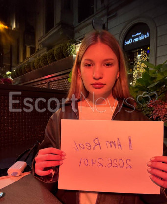 Photo escort girl Viktoria: the best escort service