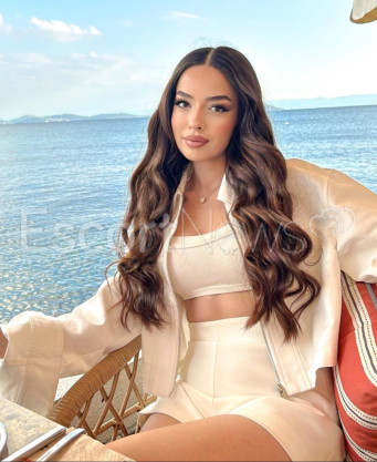 Photo escort girl ELIZA : the best escort service