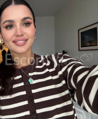 Photo escort girl VALERIA: the best escort service