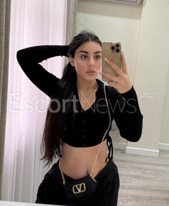 Photo escort girl Yulia: the best escort service