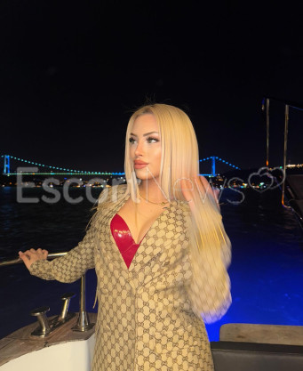 Photo escort girl Tugce: the best escort service