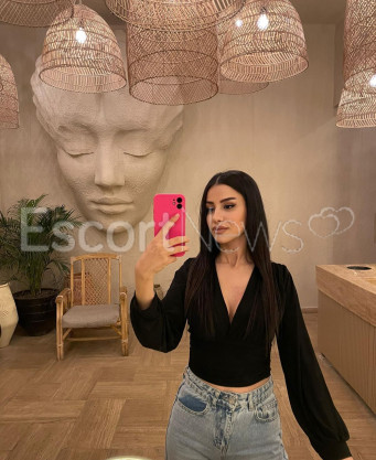 Photo escort girl Amelia: the best escort service