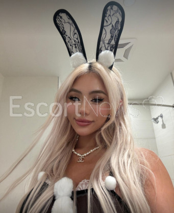 Photo escort girl Avelin: the best escort service