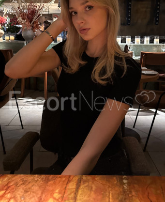 Photo escort girl neva: the best escort service