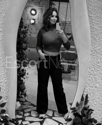 Photo escort girl clara: the best escort service