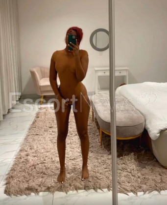 Photo escort girl SexyCassey: the best escort service