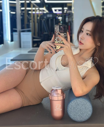 Photo escort girl Sarah: the best escort service