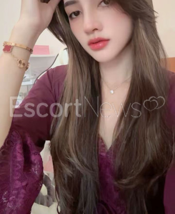 Photo escort girl Sarah Juan: the best escort service