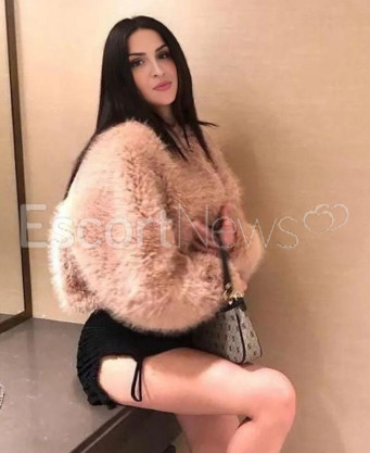 Photo escort girl Beatrice: the best escort service